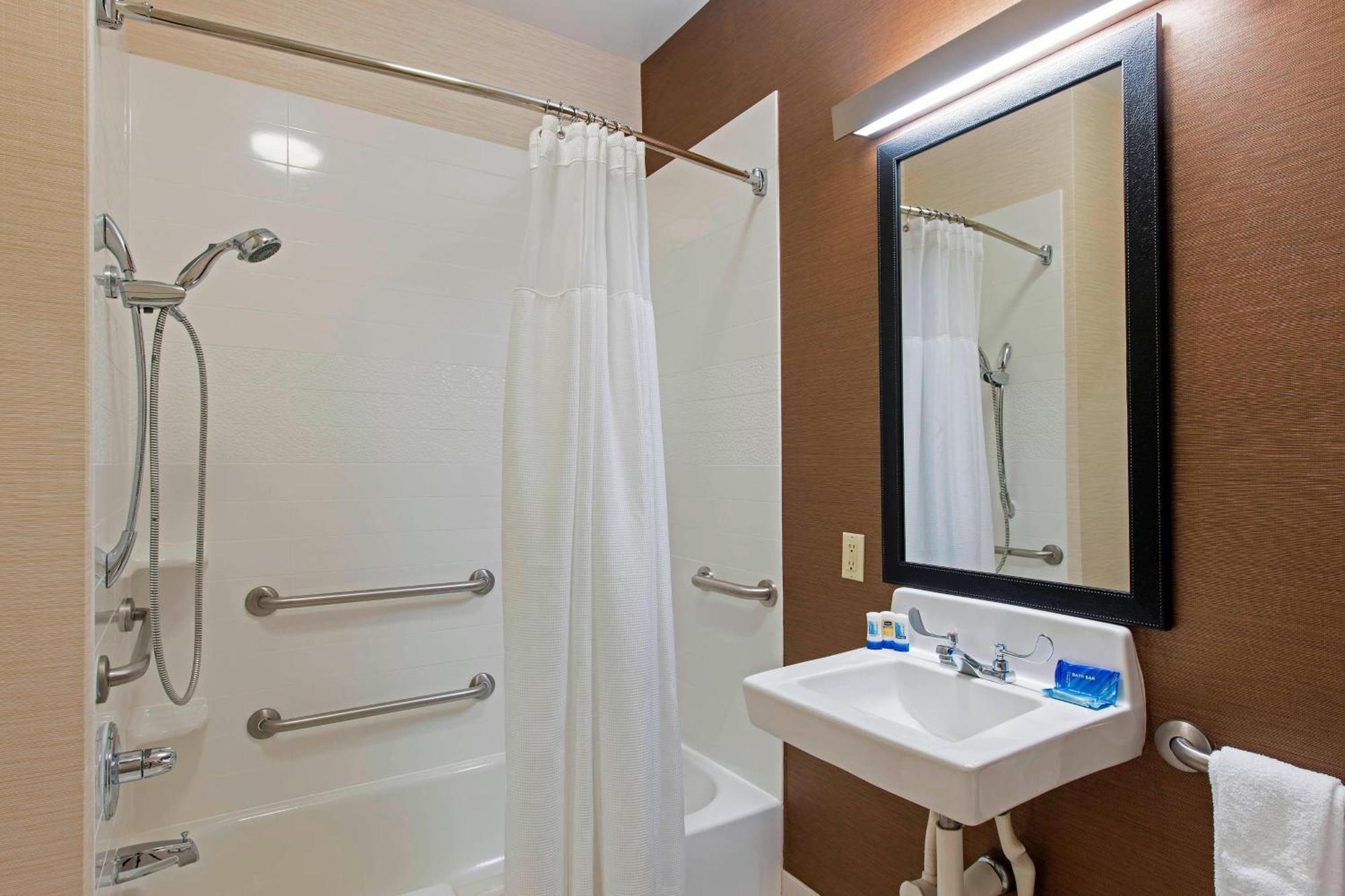 Fairfield Inn & Suites By Marriott Bloomington Esterno foto
