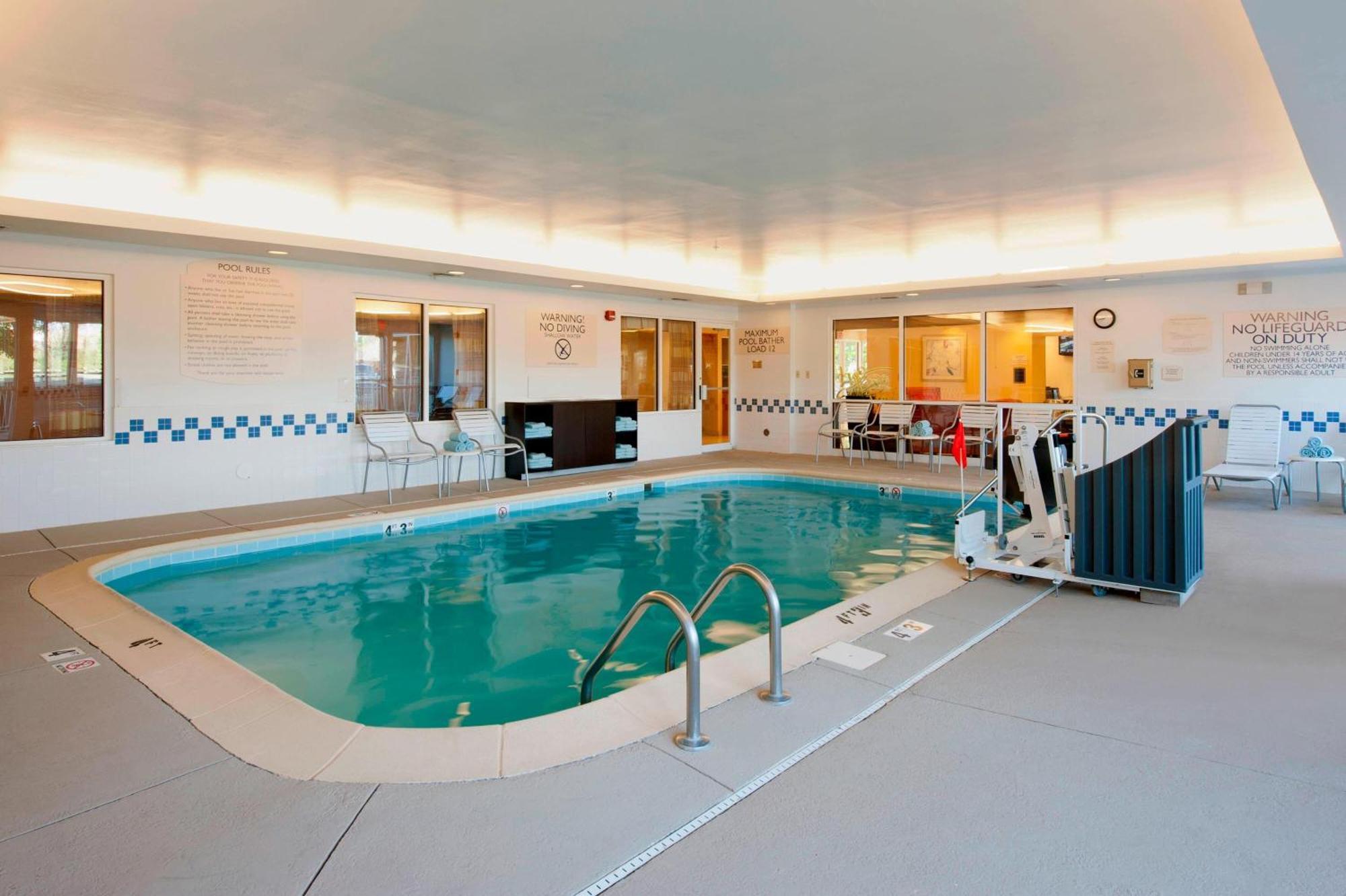 Fairfield Inn & Suites By Marriott Bloomington Esterno foto
