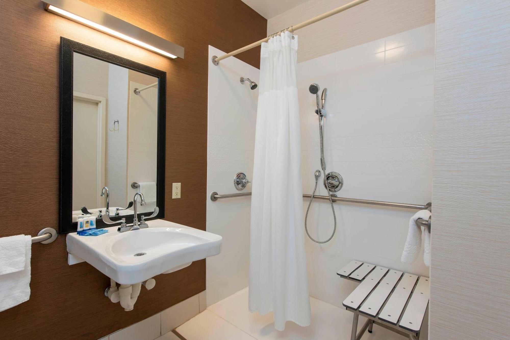 Fairfield Inn & Suites By Marriott Bloomington Esterno foto
