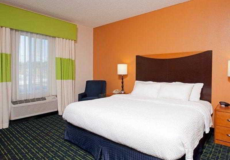 Fairfield Inn & Suites By Marriott Bloomington Esterno foto