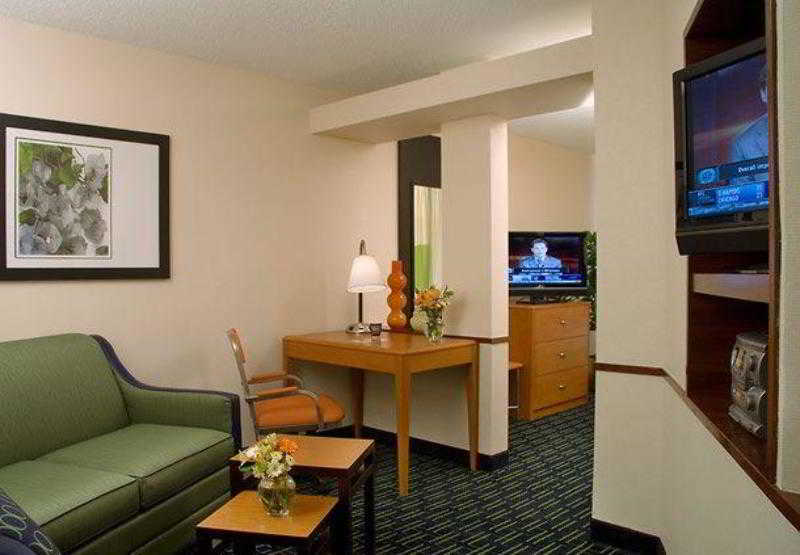Fairfield Inn & Suites By Marriott Bloomington Esterno foto
